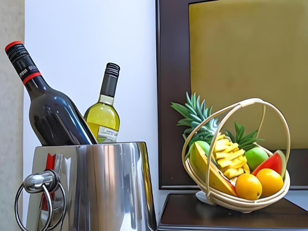 فندق فول موون جاردن نيجومبو المظهر الخارجي الصورة